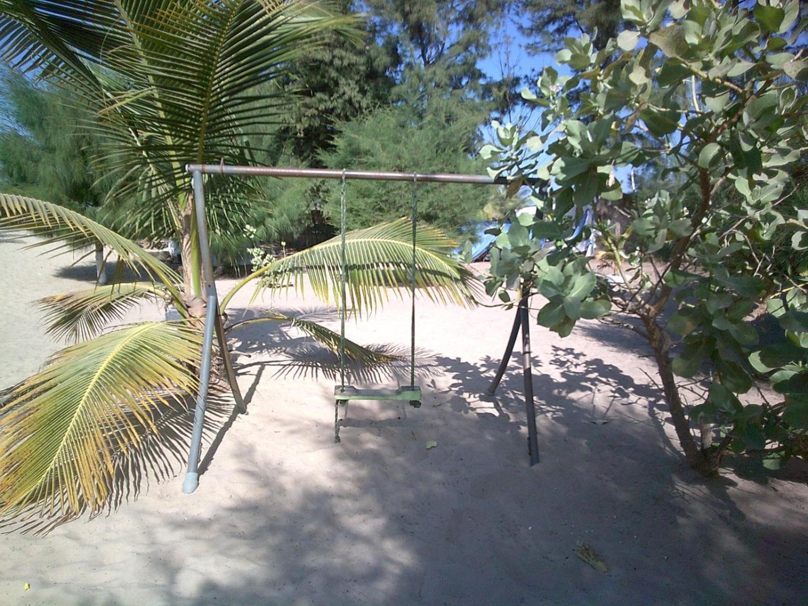 Mangrove Beach Sanyang 外观 照片